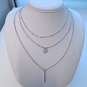 Elegant Silver Layered Necklace